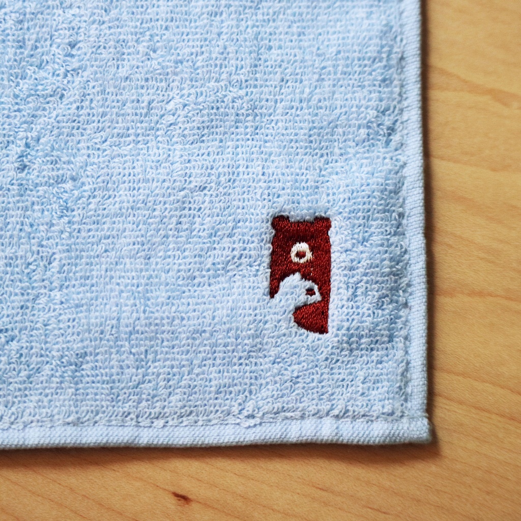 くまとねこの刺繍タオルハンカチ