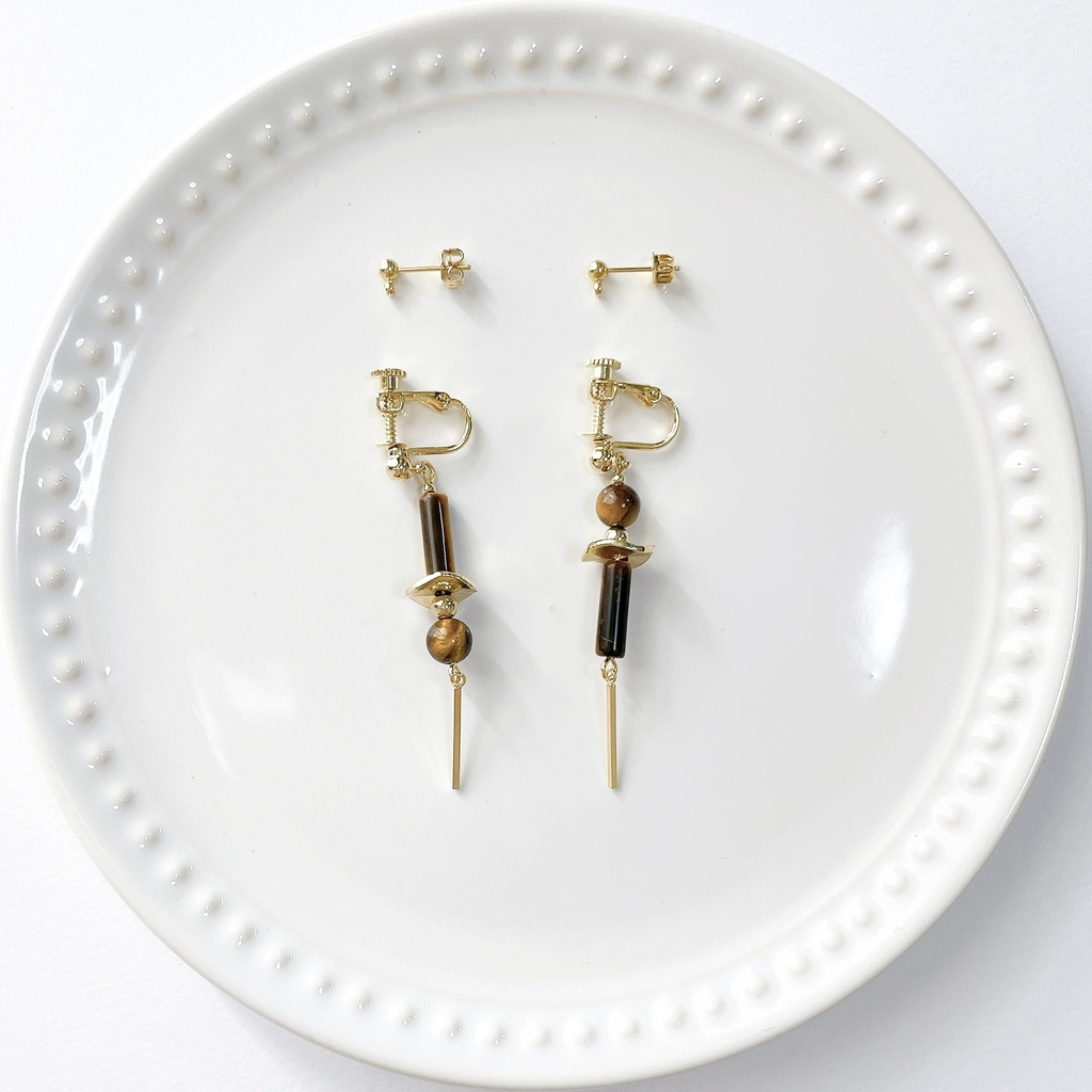 D4_arima4イヤリング(ピアス変更可)