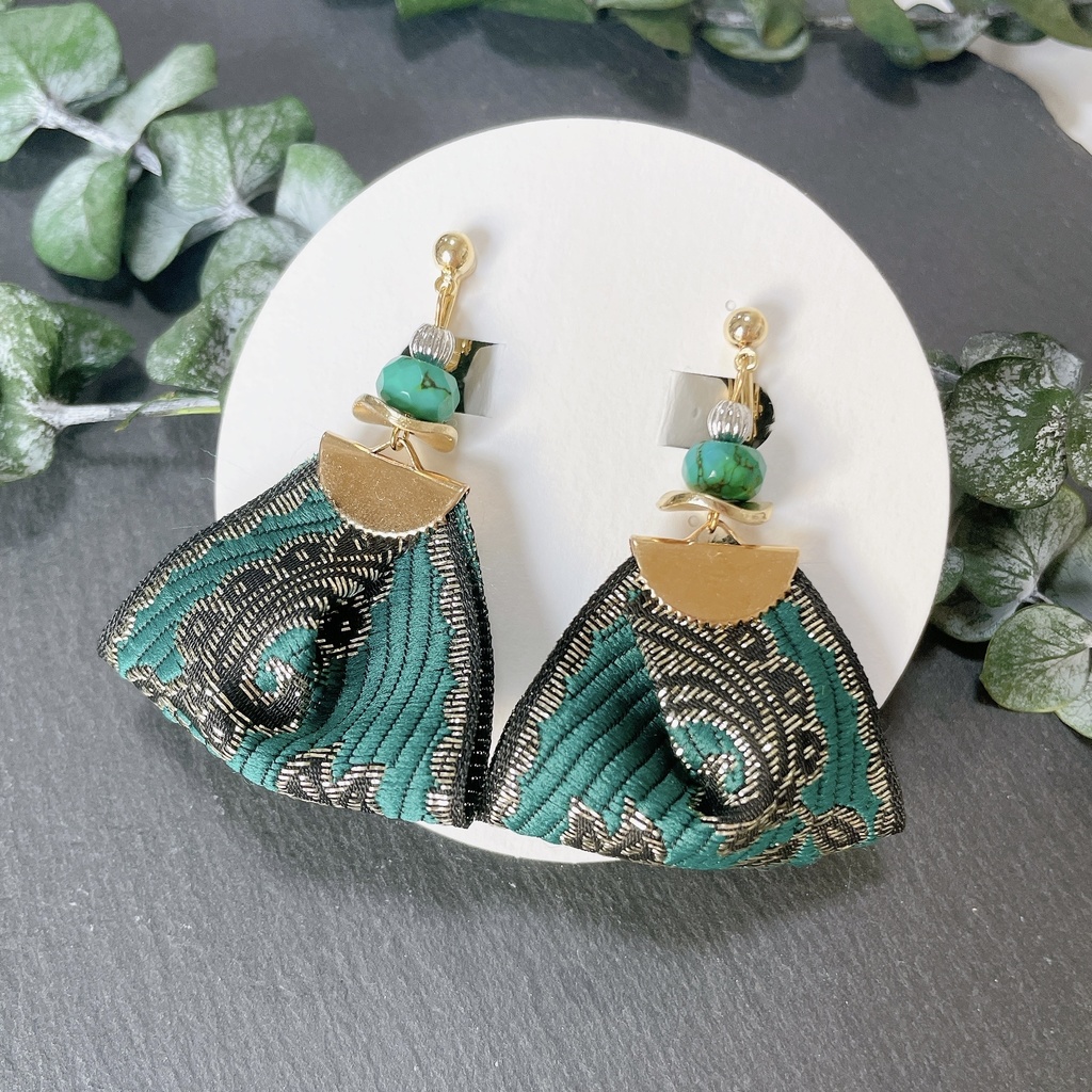 akabane1イヤリング（ピアス変更可）