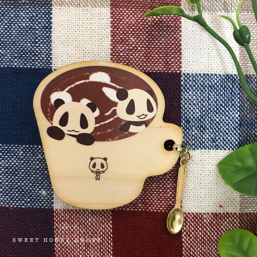 ウッドマグカップ風ブローチ*パムダとカフェラテ*(パンダ)