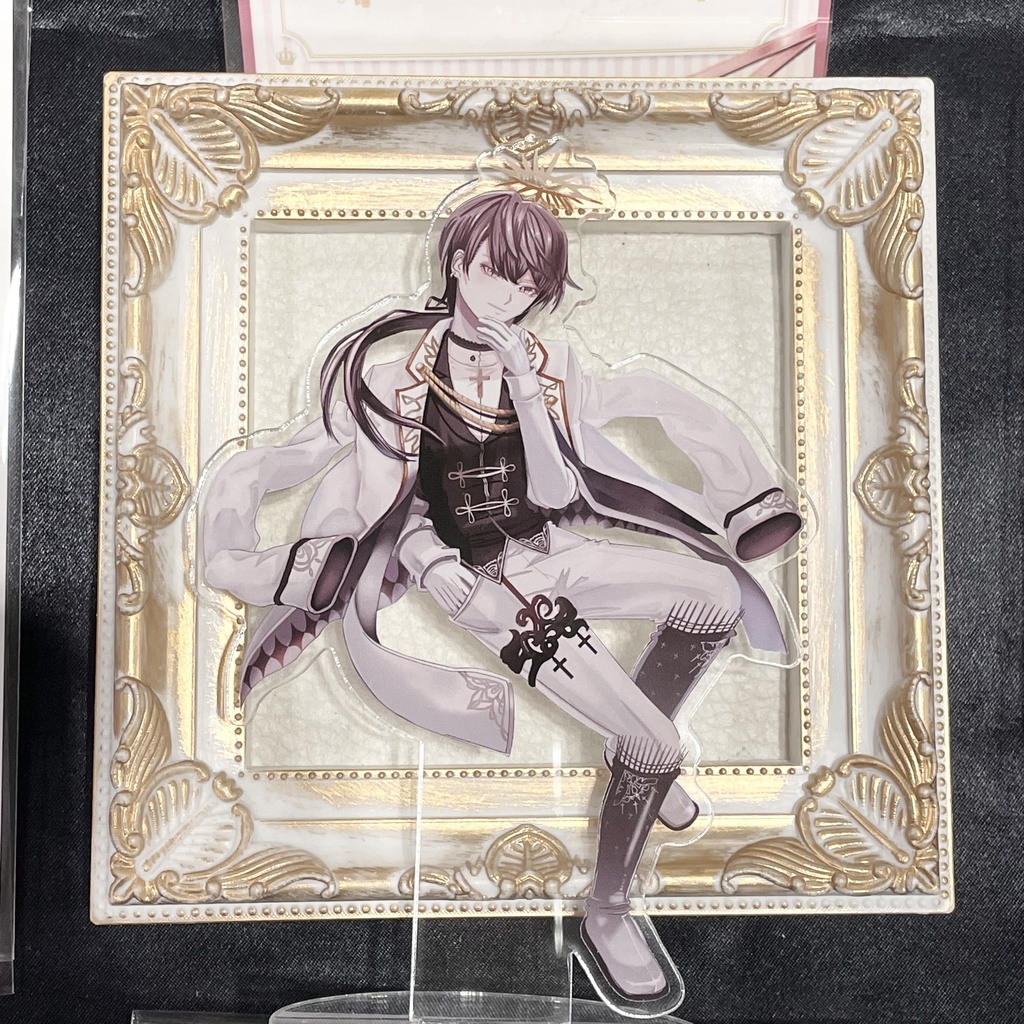 【頒布開始してます】天使衣装加賀美ハヤト浮遊アクリルスタンド