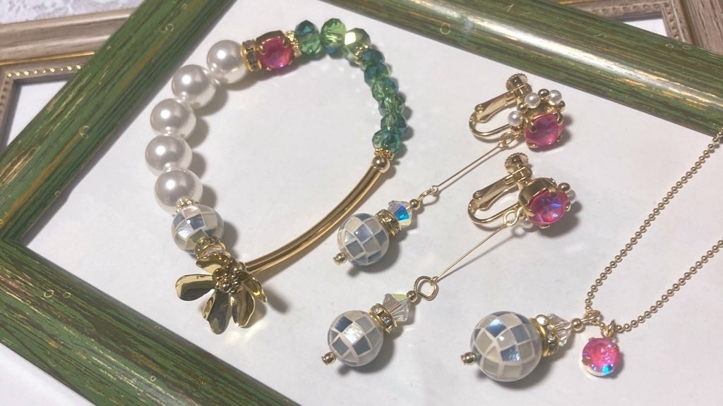 【イヤリング、ブレスレット、ネックレス】江(〜稲葉江まで)