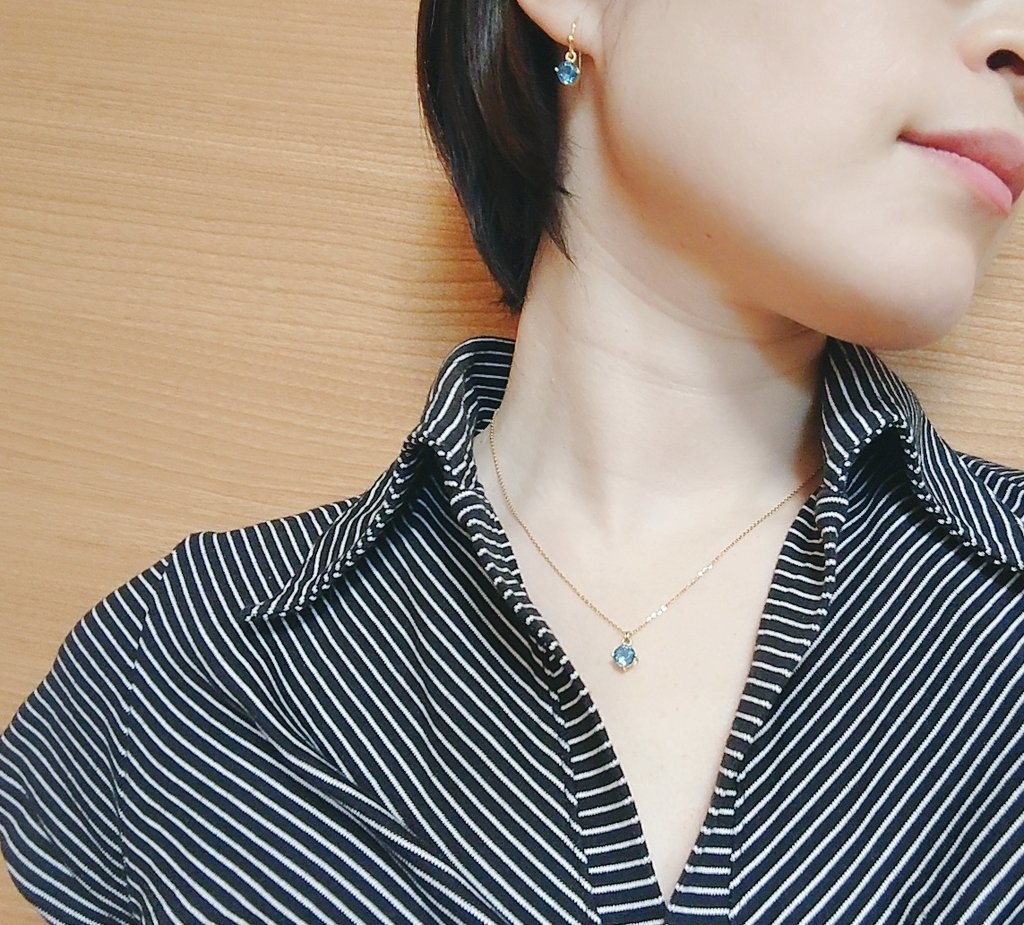 ネックレス+ピアス【恋する瞳】