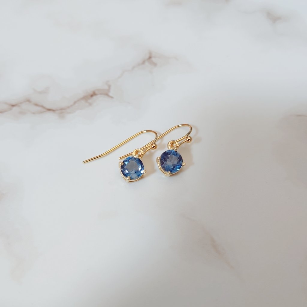 ピアス【恋する瞳】