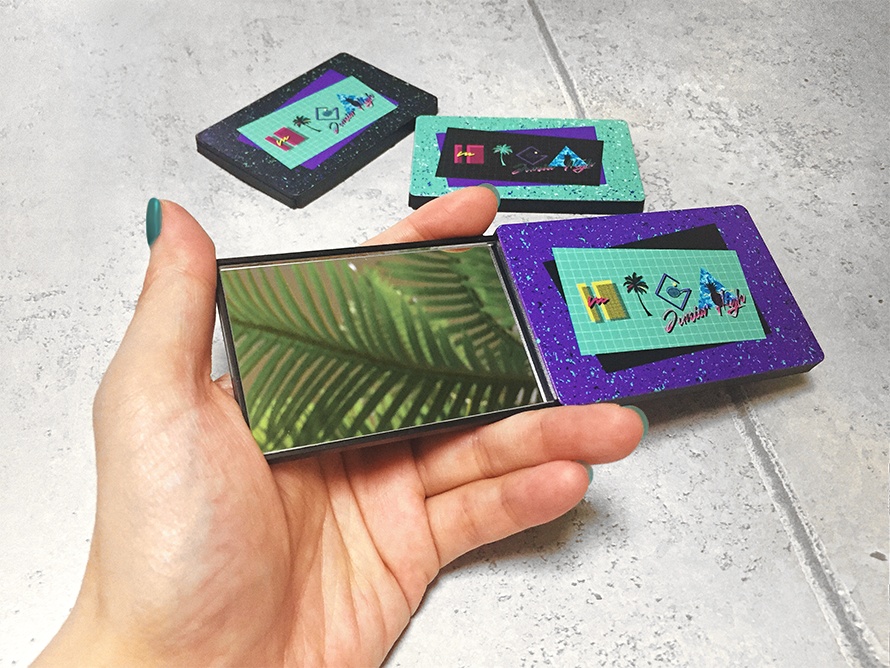 Higa × 80's POP ◆ スライドカードミラー