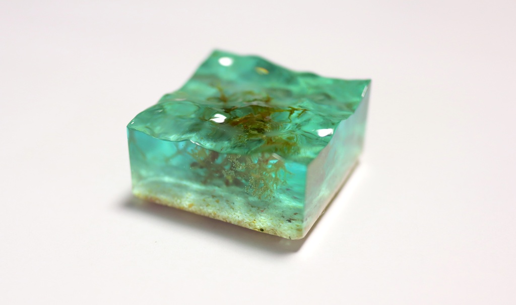 美ら海オブジェ "美ら海のかけら"【 珊瑚のいる美ら海/二 】