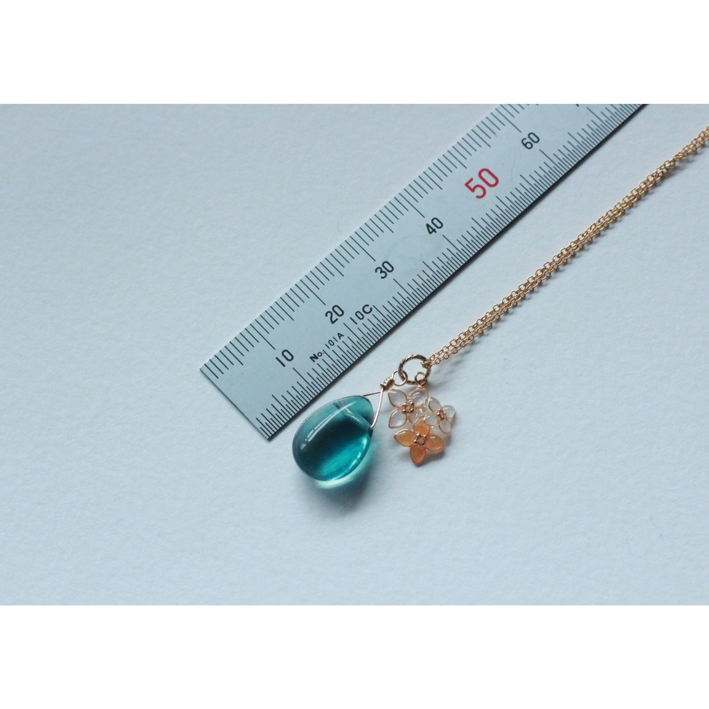 刀を恋う花 残英