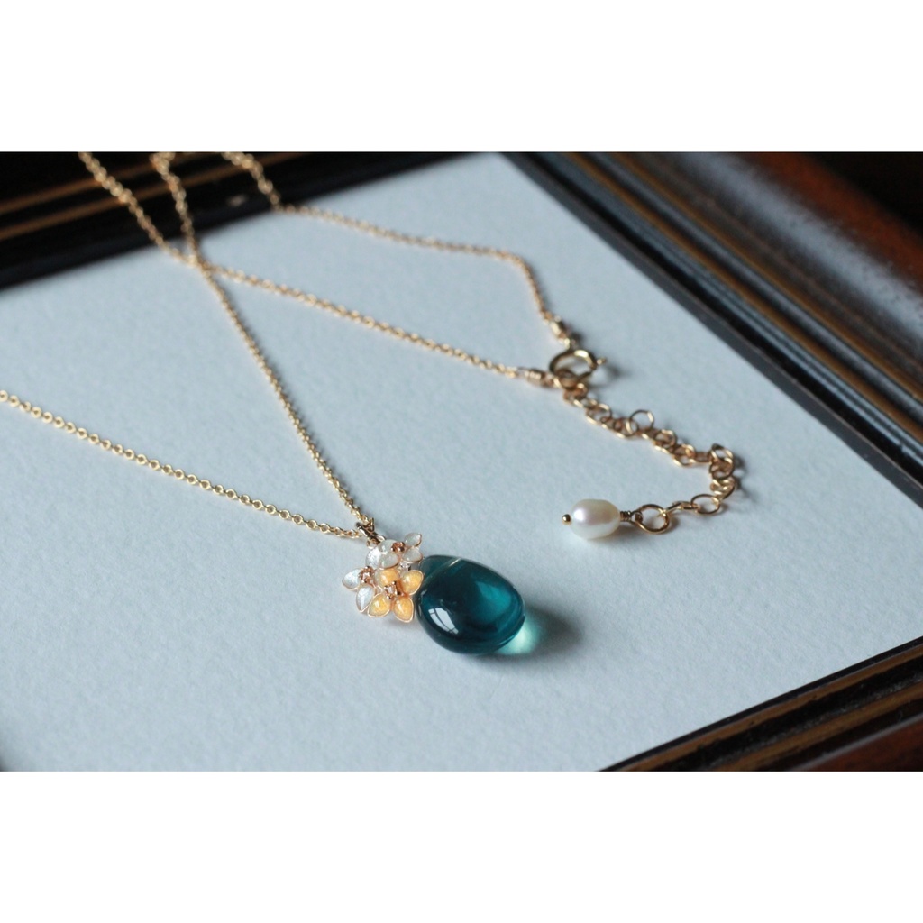 刀を恋う花 残英