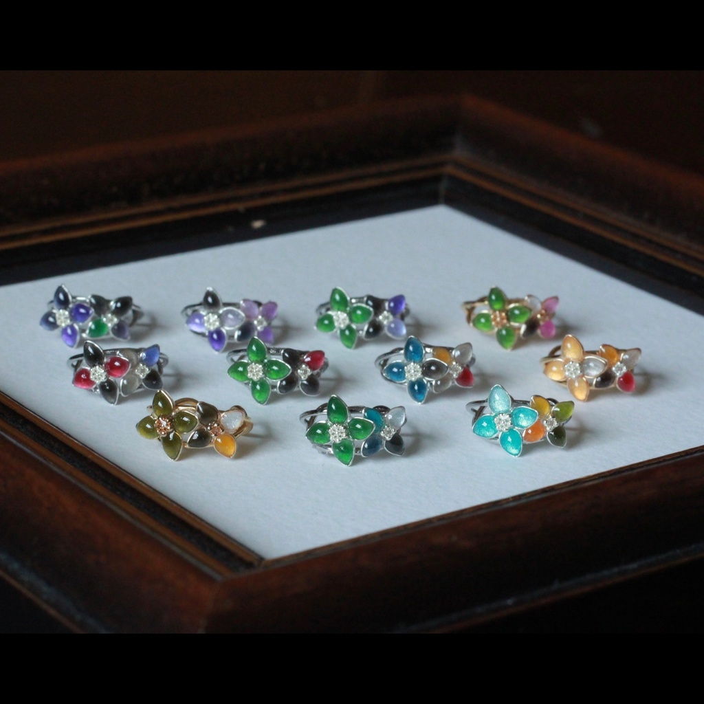 刀を恋う花 イヤーカフ