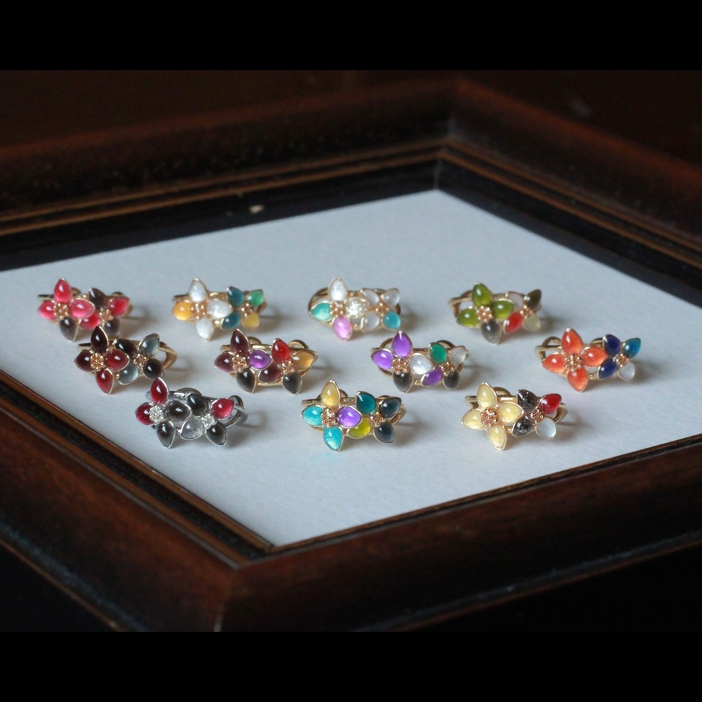 刀を恋う花 イヤーカフ