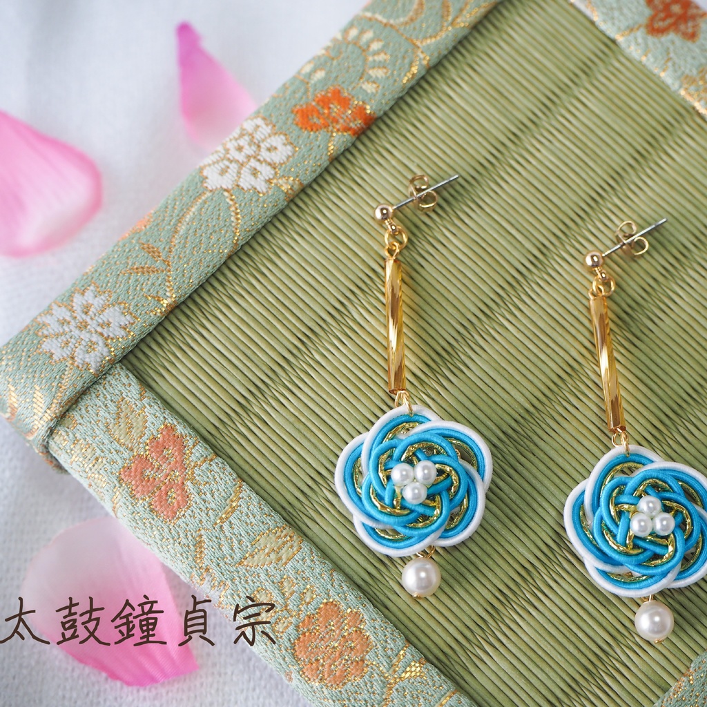 刀剣男士イメージ水引ピアス・イヤリング《花結-はなむすび- 》