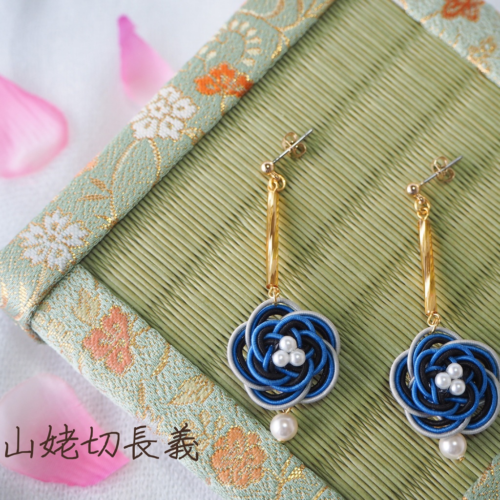 刀剣男士イメージ水引ピアス・イヤリング《花結-はなむすび- 》