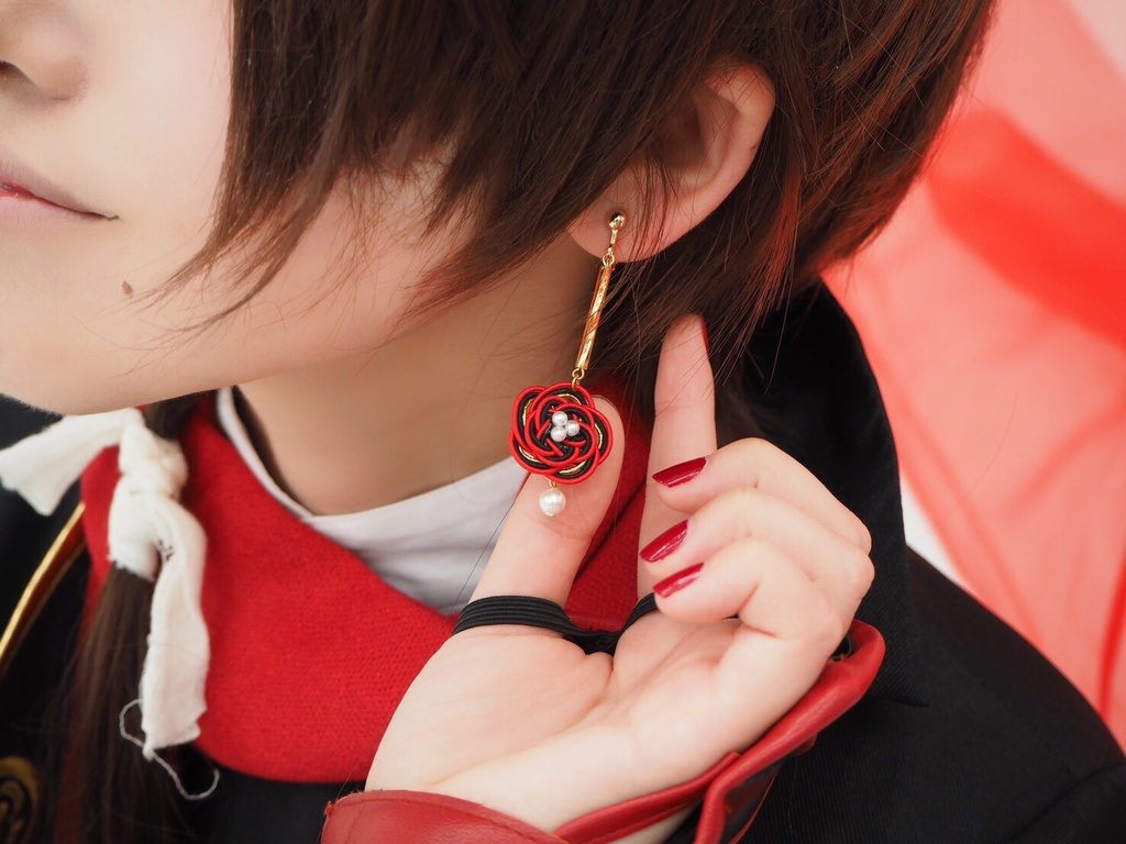 刀剣男士イメージ水引ピアス・イヤリング《花結-はなむすび- 》