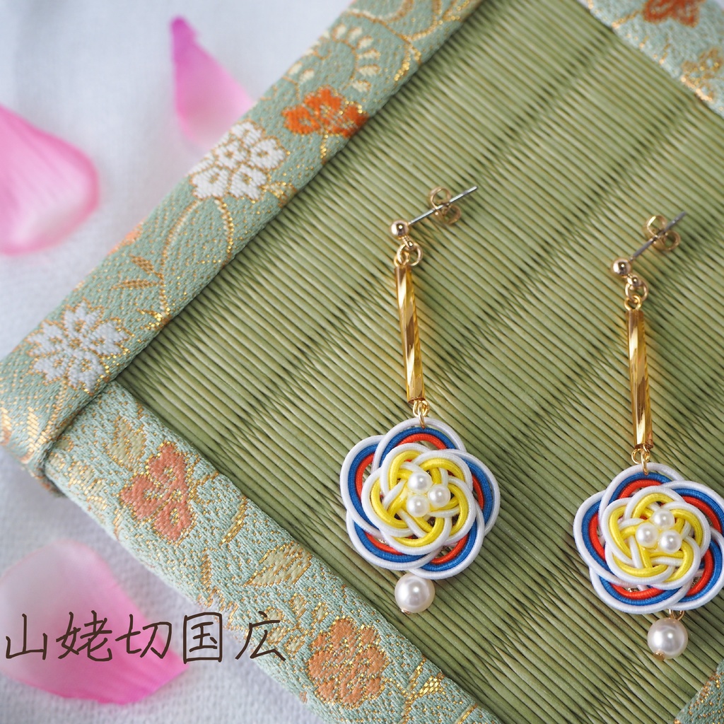 刀剣男士イメージ水引ピアス・イヤリング《花結-はなむすび- 》