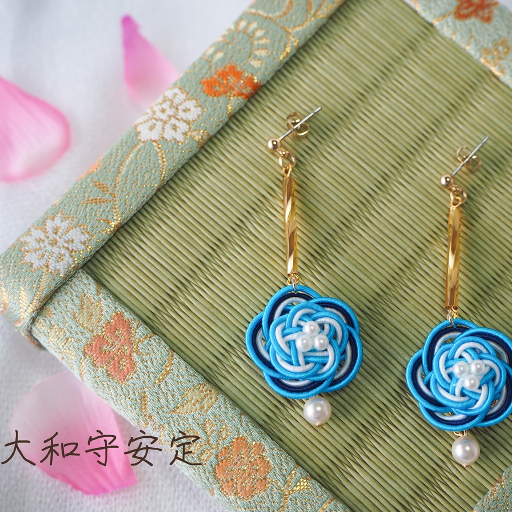 刀剣男士イメージ水引ピアス・イヤリング《花結-はなむすび- 》