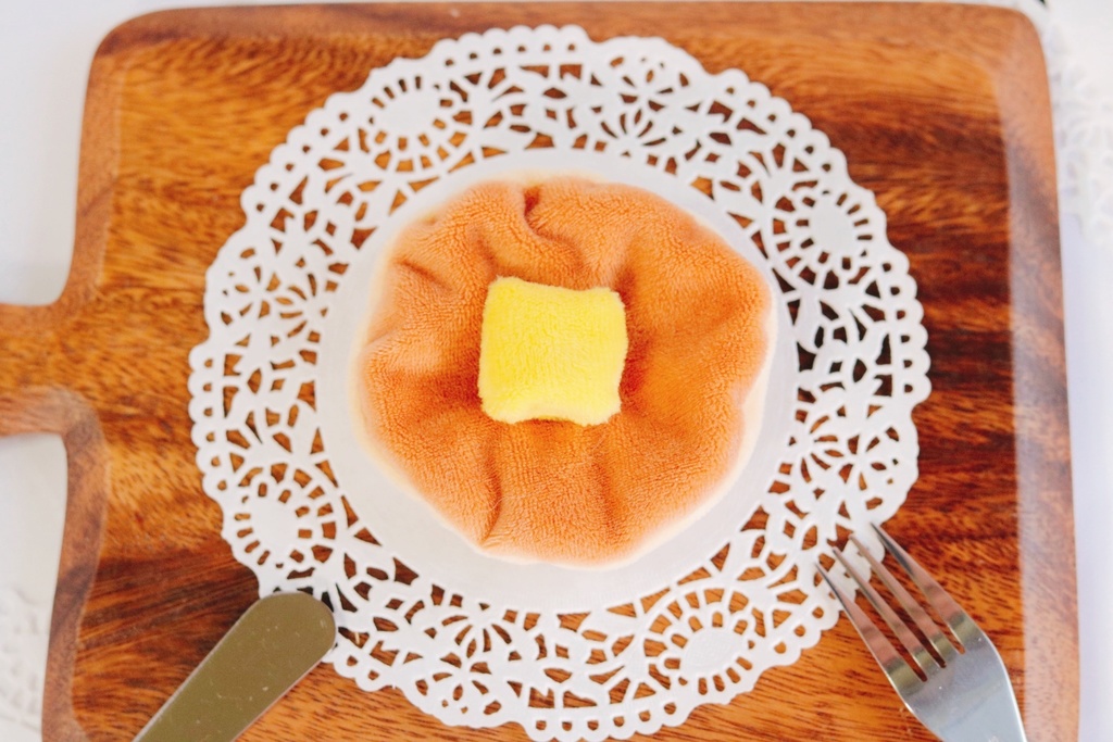 ふわふわパンケーキ帽子