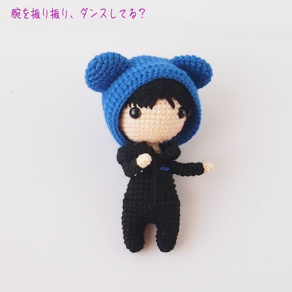 あみあみドール:フード付き黒ジャージ姿のボーイ