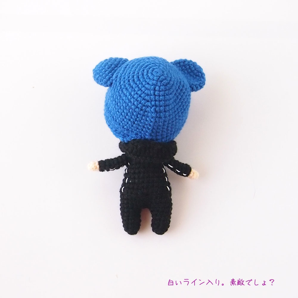 あみあみドール:フード付き黒ジャージ姿のボーイ