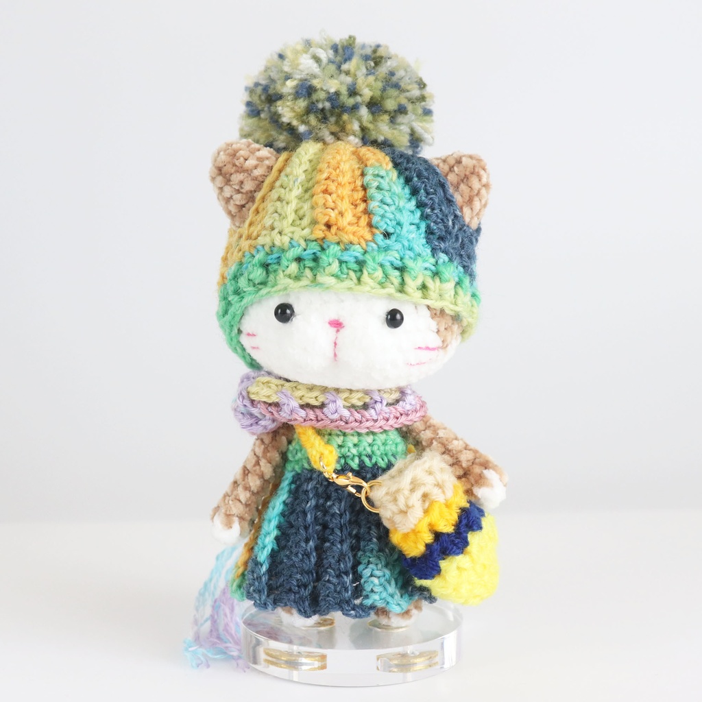 あみあみにゃんこのぷりんちゃん:モールヤーン毛糸でのもっぷりっこ