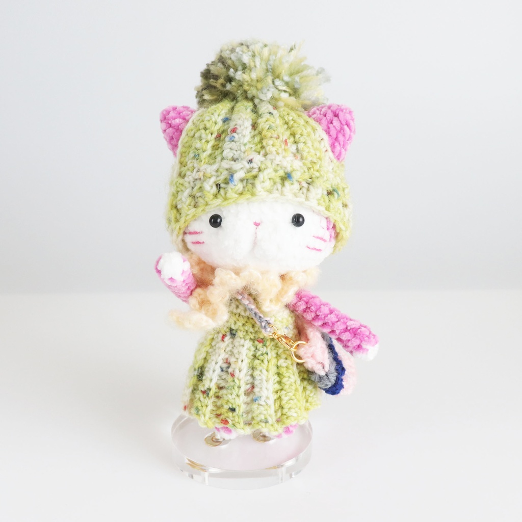 あみあみにゃんこのぷりんちゃん:モールヤーン毛糸でのもっぷりっこ