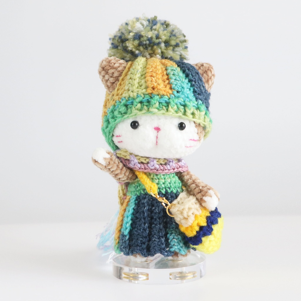 あみあみにゃんこのぷりんちゃん:モールヤーン毛糸でのもっぷりっこ