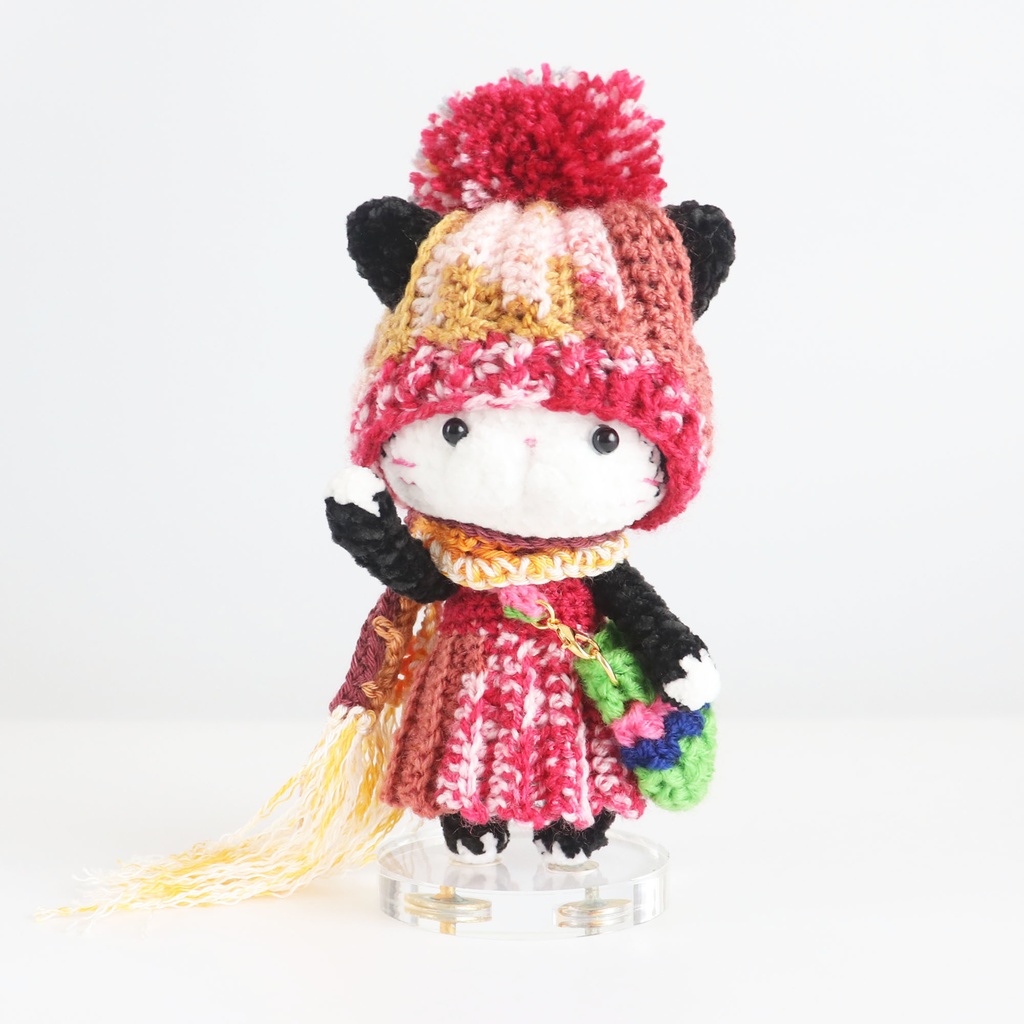 あみあみにゃんこのぷりんちゃん:モールヤーン毛糸でのもっぷりっこ