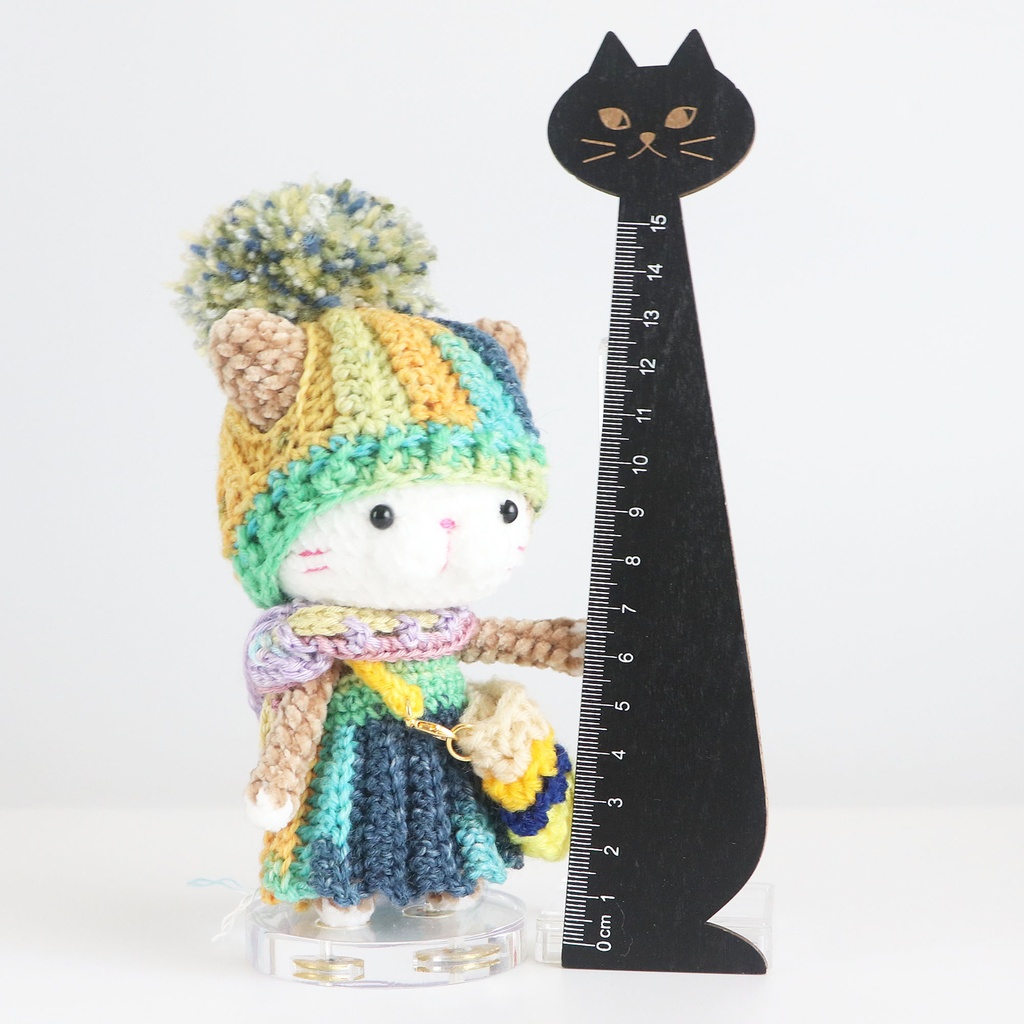 あみあみにゃんこのぷりんちゃん:モールヤーン毛糸でのもっぷりっこ