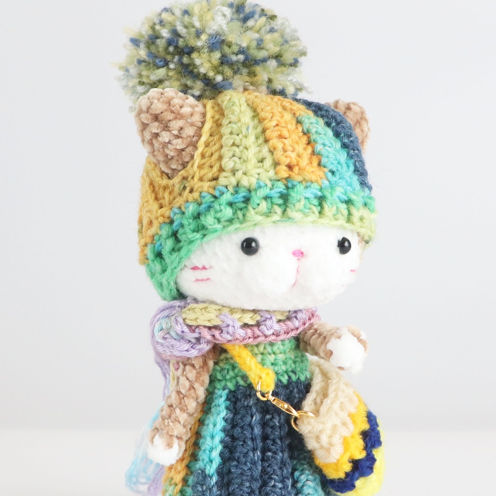 あみあみにゃんこのぷりんちゃん:モールヤーン毛糸でのもっぷりっこ