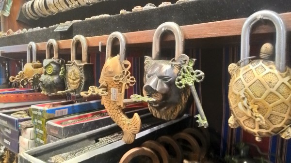 アラブの小物、砂漠、廃墟他、無料写真集