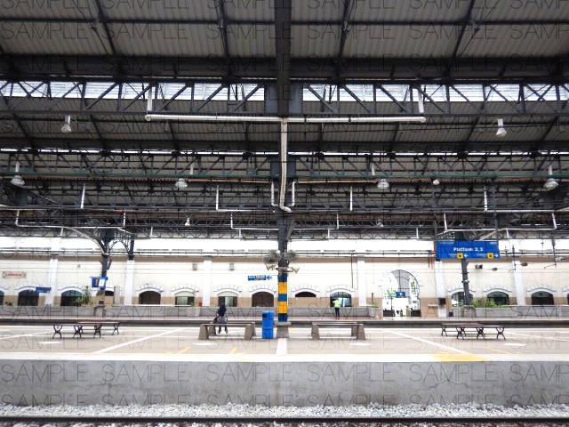 写真素材_英国アラブ風・鉄道駅