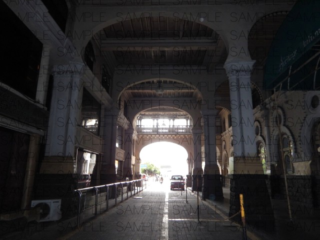 写真素材_英国アラブ風・鉄道駅