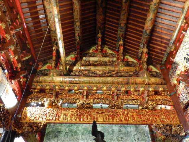 絢爛の中華寺・写真素材