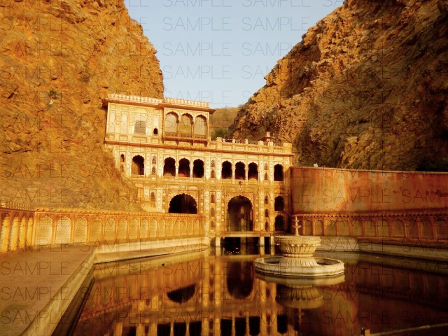 ヒンドゥーの沐浴寺:写真素材集