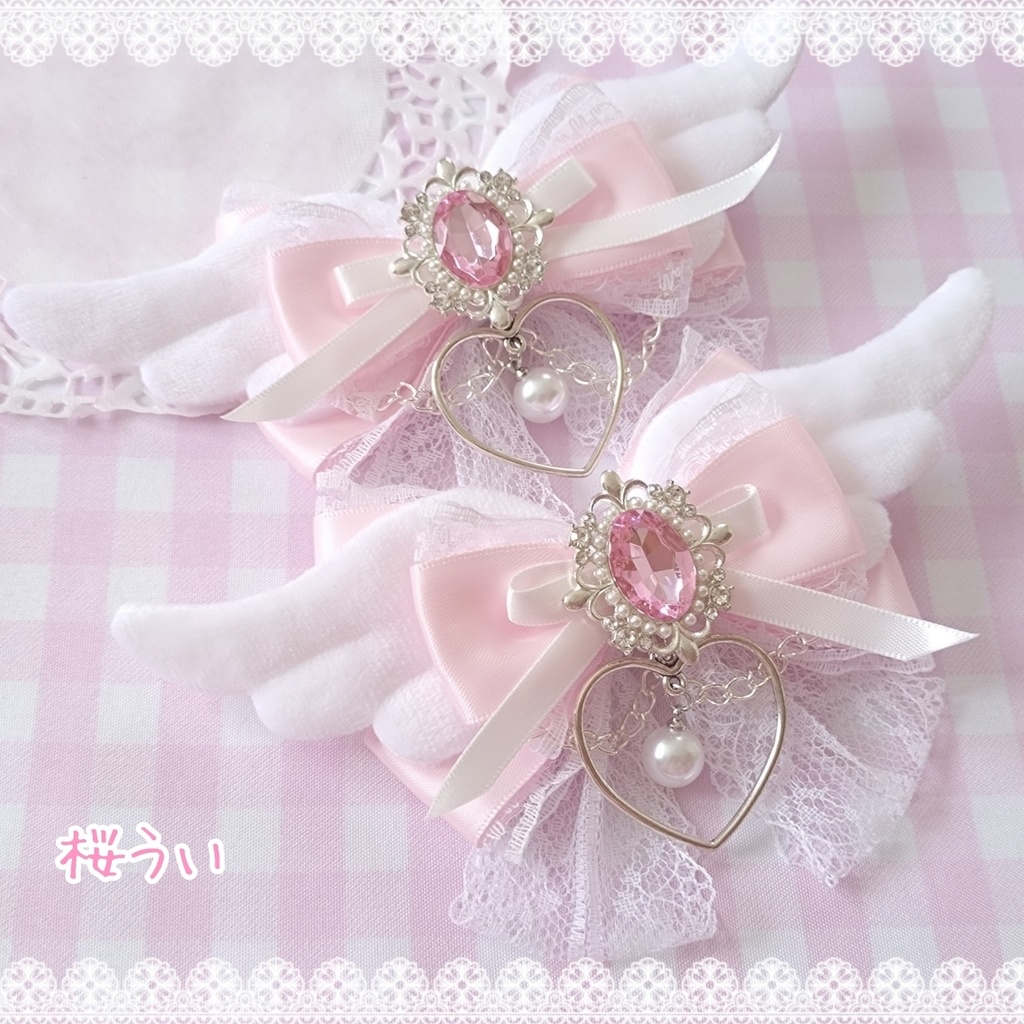 【ピンク】ふわふわ天使の羽根リボンクリップ　オーバル