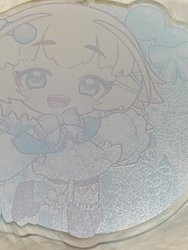 【誕生日記念グッズ】やまとりりアクリルキーホルダー(背景あり)