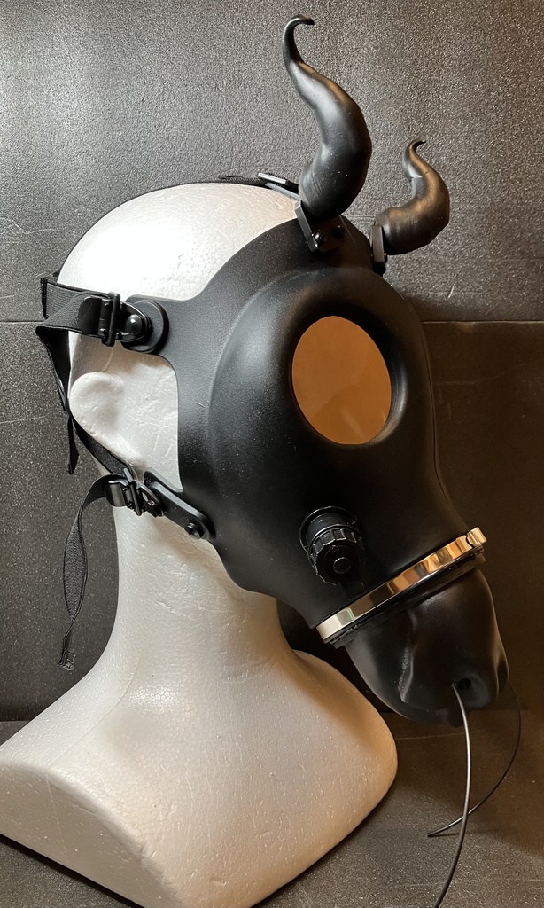 ドラゴンガスマスク ズビズバズゥ Zubizubazoo Booth