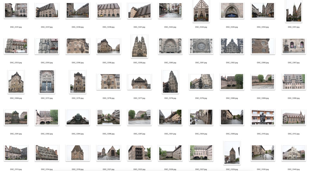 【背景資料画像】ドイツ・ニュルンベルクの街並みと教会