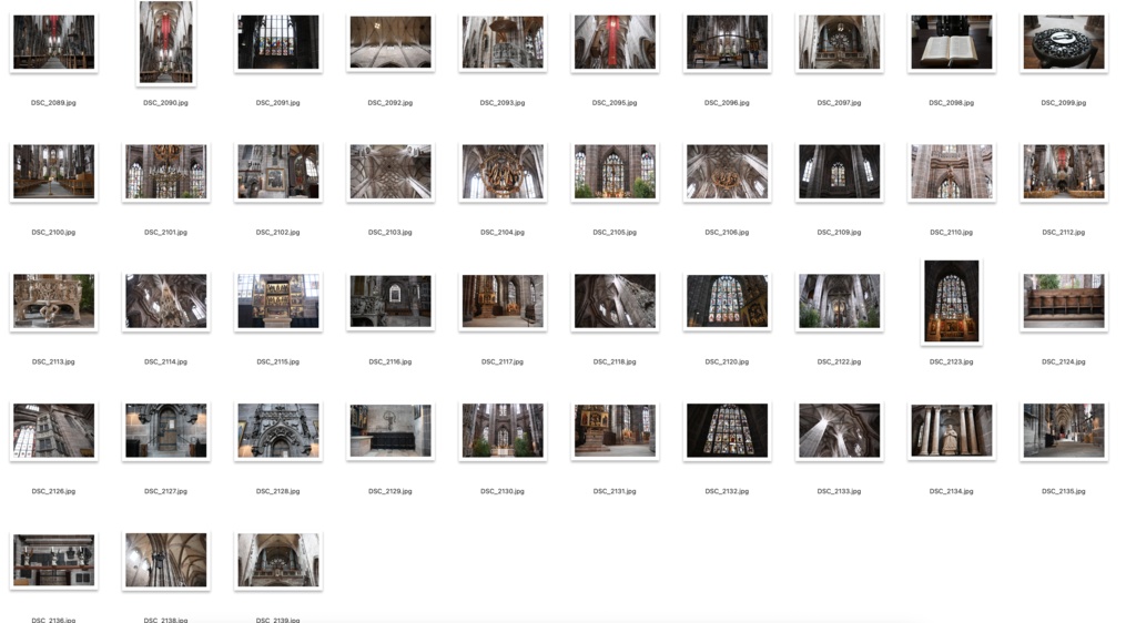 【背景資料画像】ドイツ・ニュルンベルクの街並みと教会