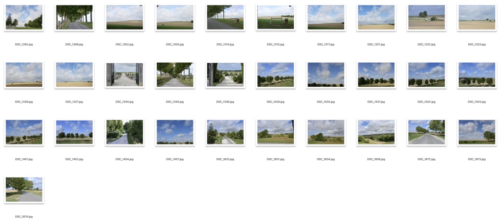 【背景資料画像】城壁に囲まれた中世の街並みフランス・プロヴァン(街並み・城壁・塔・教会)