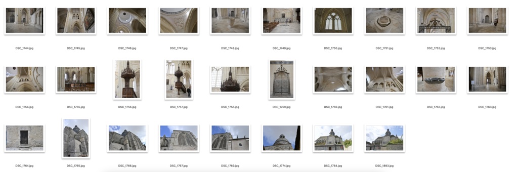 【背景資料画像】城壁に囲まれた中世の街並みフランス・プロヴァン(街並み・城壁・塔・教会)