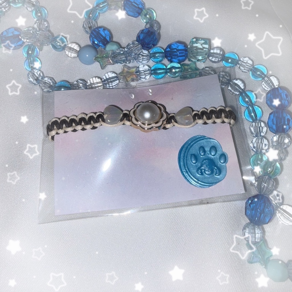 【nem仔ハンドメイド】ラブラブフラワー【調整可能ブレスレット】