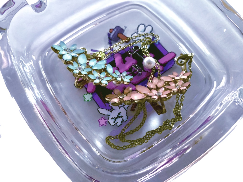 ゲームオーバーな角灰皿