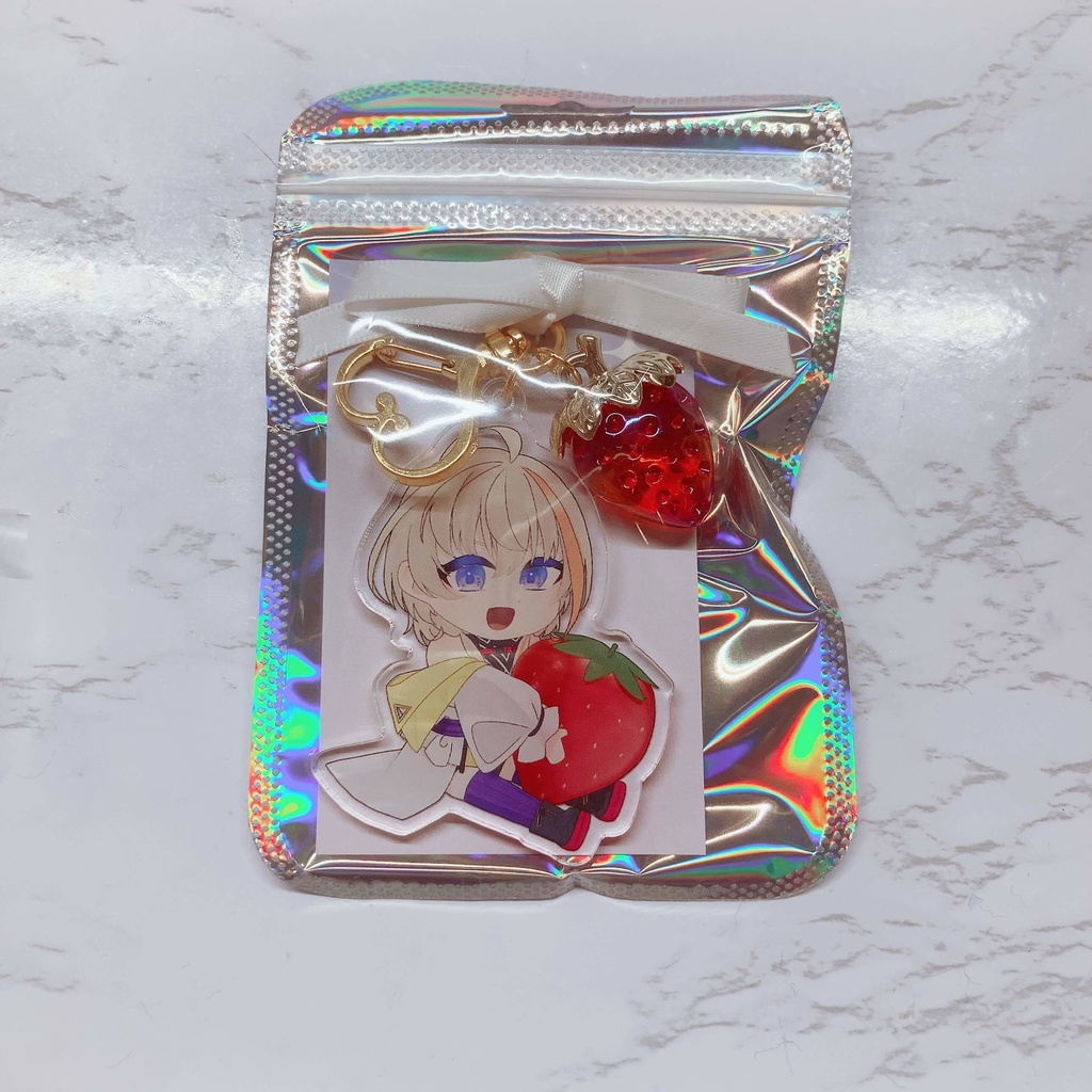 【非公式】カナちゃんいちごアクキー