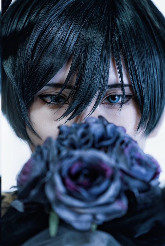 BLACK BOX 【ブルーロック 糸師凛 コスプレ写真集】