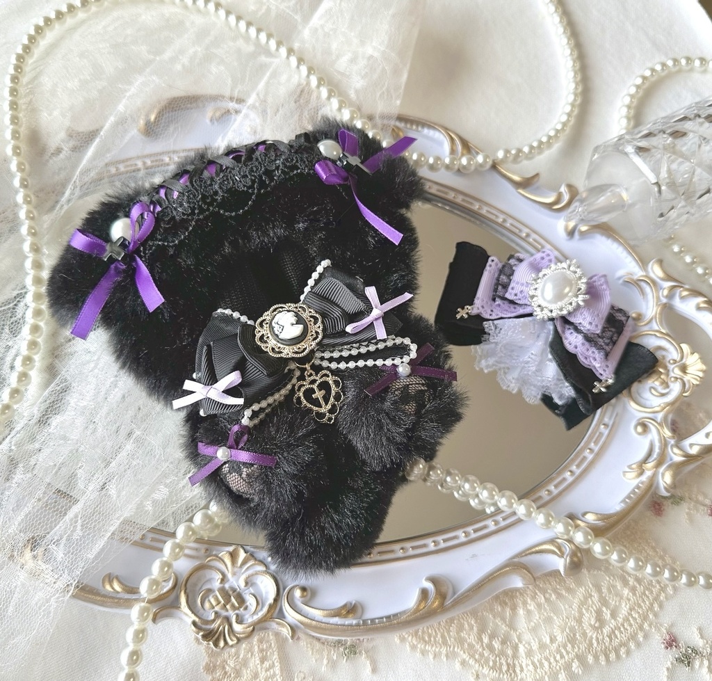 はぎゅっと୨୧わんちゃん（Black × Purple ୨୧ Gothic style）