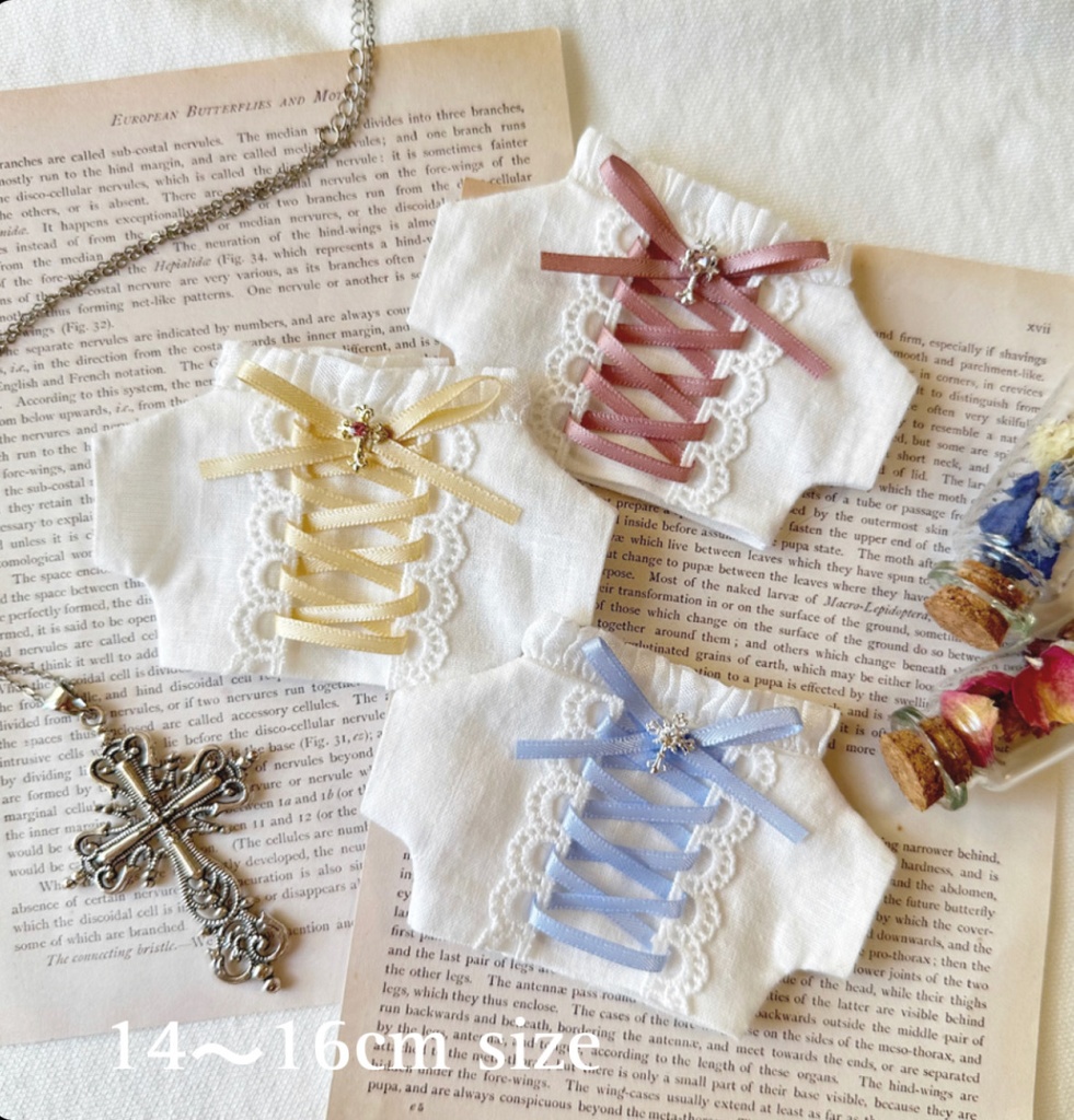 lace up blouse( cross ✞ white )