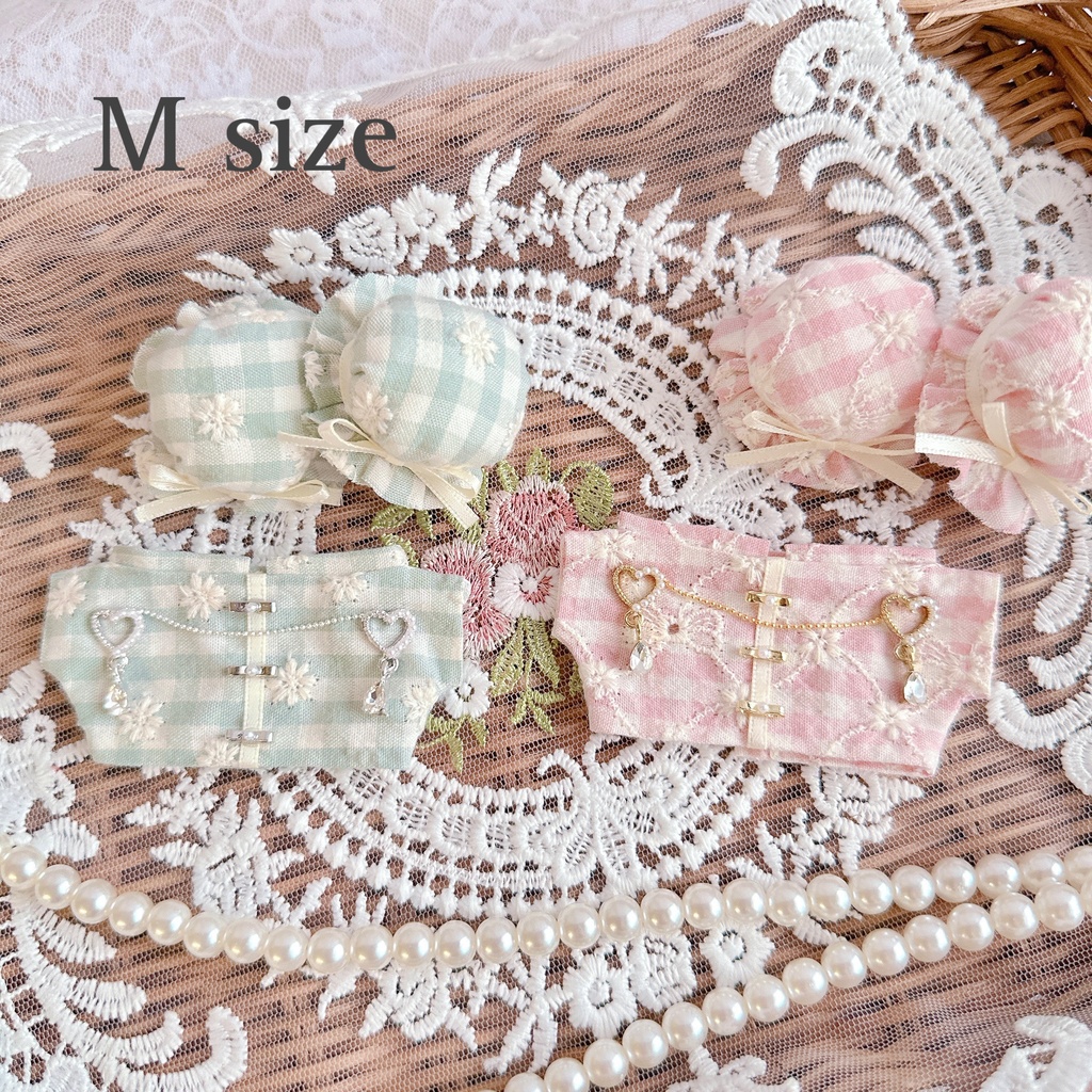 checkered china set ⸝⋆