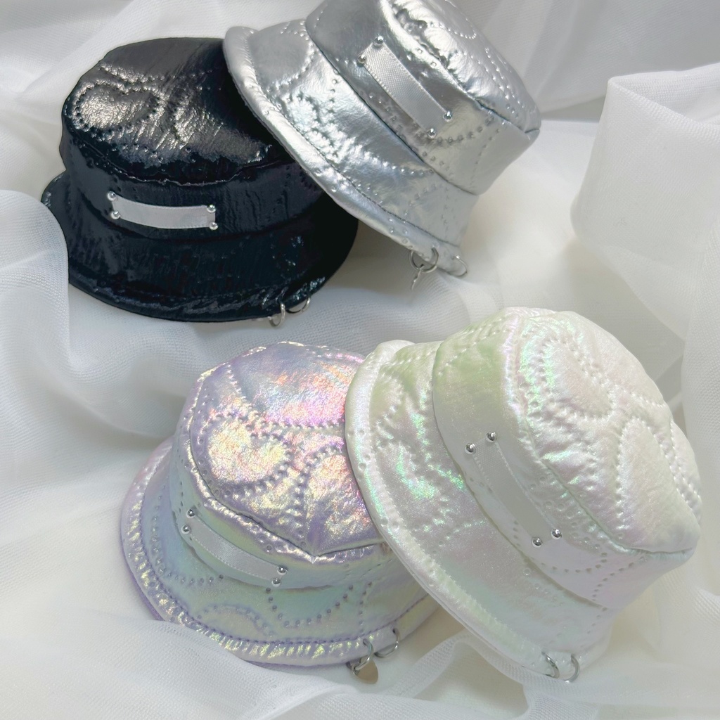 hologram heart ♡ bucket hat 