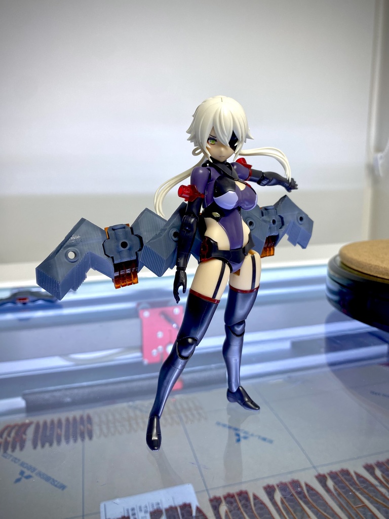 甲種機動斥力手甲 Γ-egion