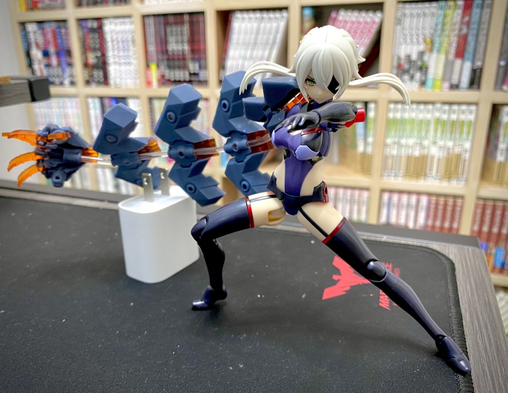 甲種機動斥力手甲 Γ-egion